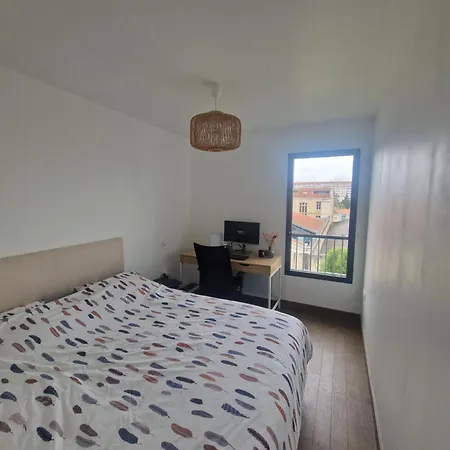 100m2 Avec Terrasse Et Garage Appartamento Bordeaux